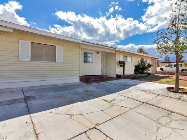 5053 Via De Palma Dr, Las Vegas, NV 89146