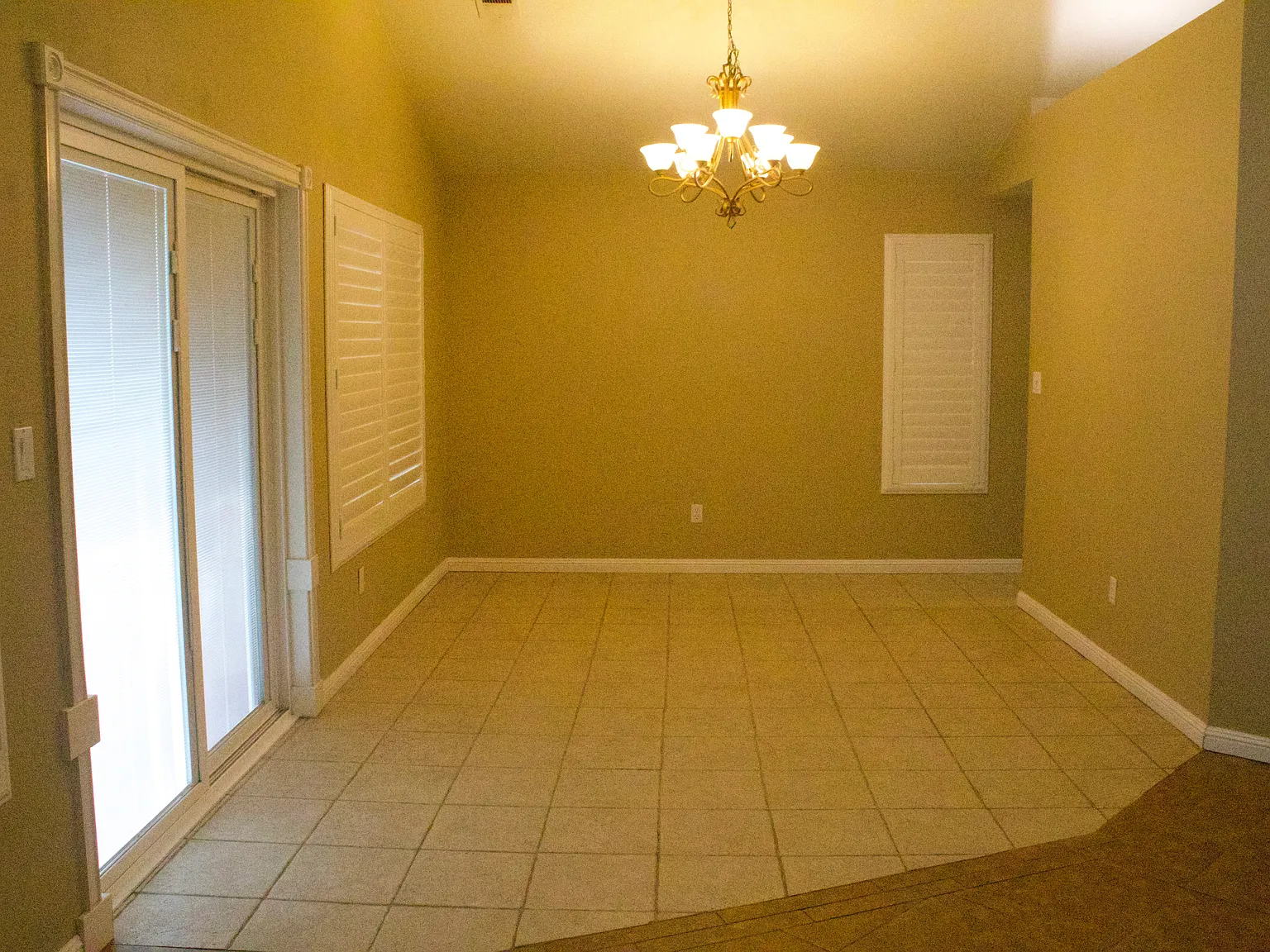 3 bed, 1661 sqft, $3,200 — Photo 3