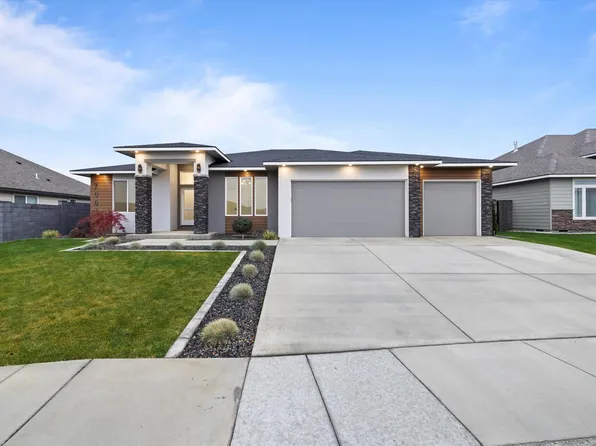 7061 W 35th Ave, Kennewick, WA 99338