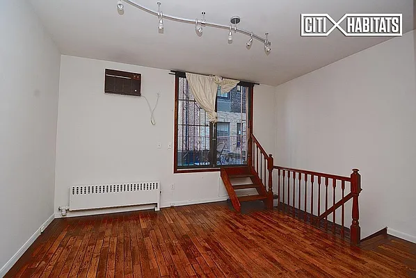 Rented by Citi Habitats | media 25