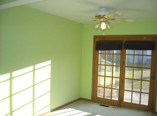 21311 120th St, Bristol, WI 53104