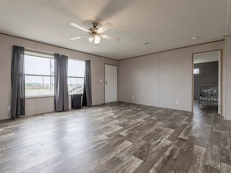 240 Private Road 4653 — Photo 16