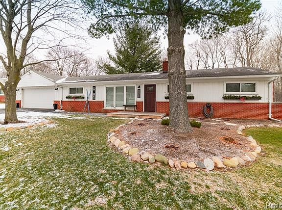 3rd image of 6400 Snow Apple Dr