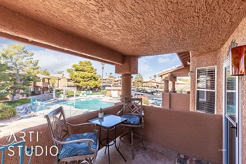 835 Mesquite Springs Dr #201 Photo 1