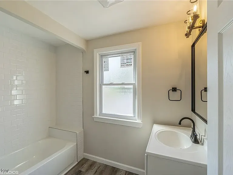 3866 E Antisdale Rd — Photo 12