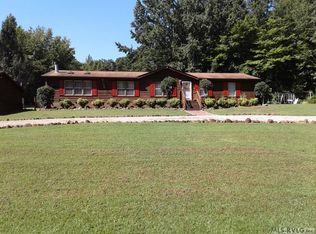 96 Bayberry Ct, Bracey, VA 23919