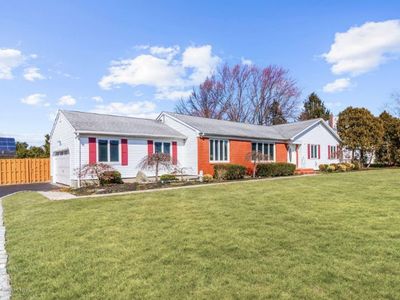 7 Aron Ct, Ocean, NJ, 07712