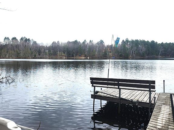 3rd image of 7146 Creek Rd