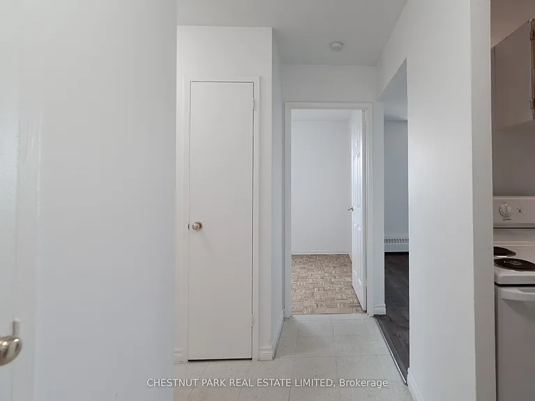 888 Glen St #503 — Photo 3