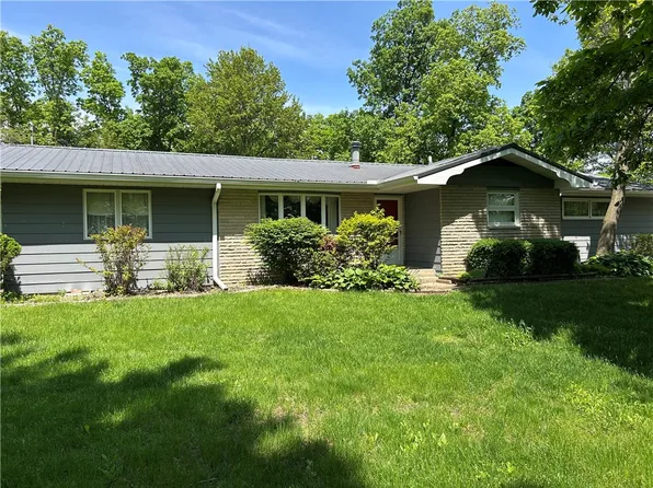 2638 E 1050th Ave, Oblong, IL 62449