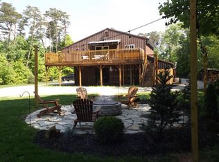 5843 Swartz Mill Rd SE, Sugar Grove, OH 43155