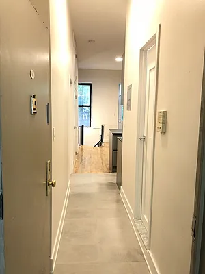 Rented by Sky Management | media 87