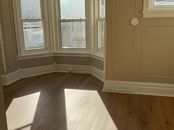 5th image of 19 S Madison St APT 2