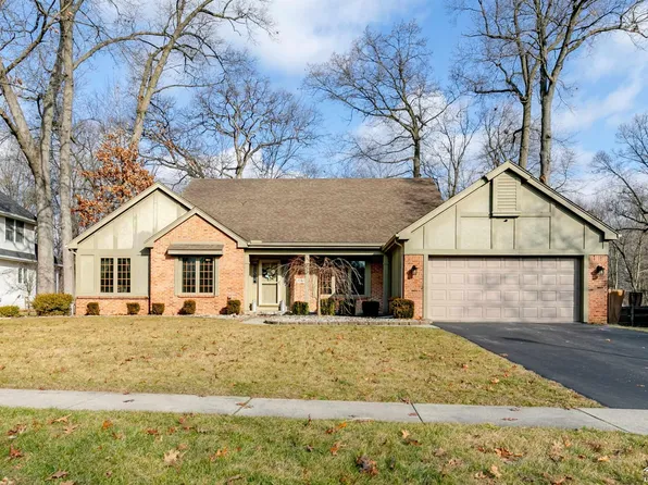 3364 Shadywood Dr, Lambertville, MI 48144