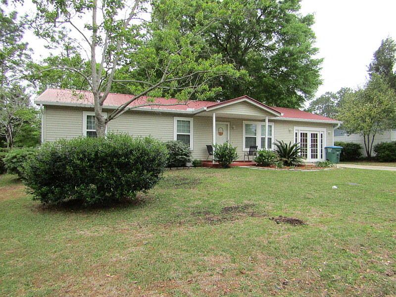 2nd image of 122 Camellia Pl