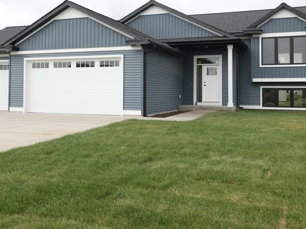 331 Spring Day Ct NE, Eyota, MN 55934