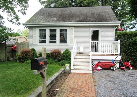 1st image of 40 Hawkins Ave