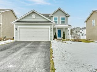 17 Brentford Ter, Rochester, NY 14612