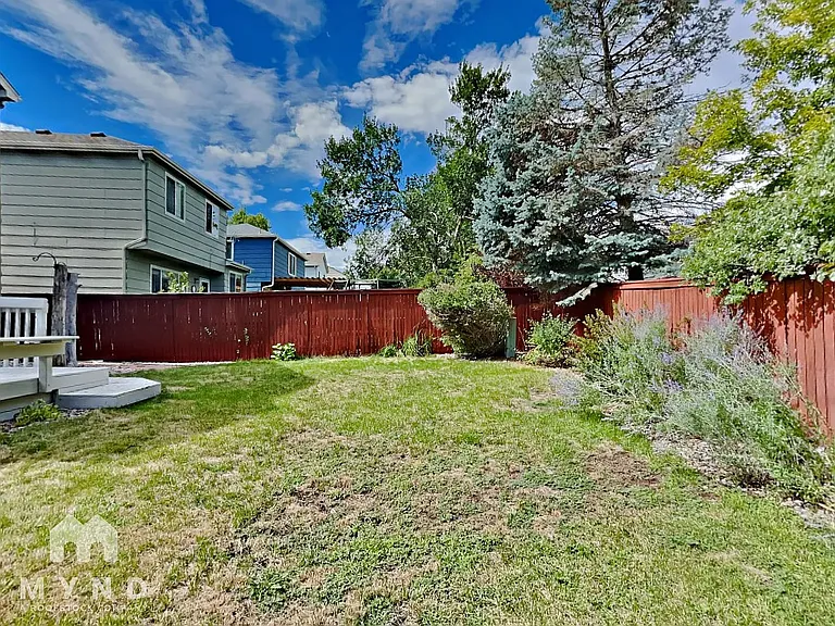 9693 Castle Ridge Cir — Photo 28