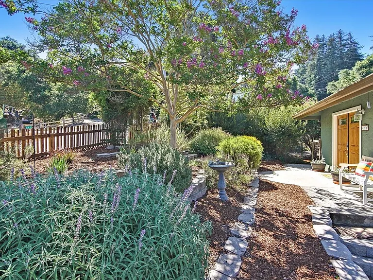 416 Sherman Dr #A — Photo 29