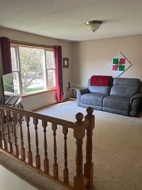 104 Creative Ct — Photo 3