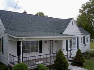 101 Gentry Ln, Bristol, TN 37620