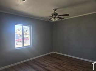 4607 Cory Pl, Las Vegas, NV 89107