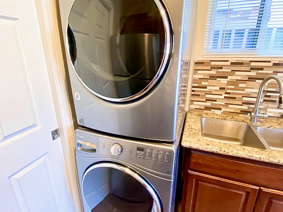 Stacked full size washer/dryer