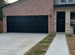 2805 Curvilnear Ct, Dallas, TX 75227