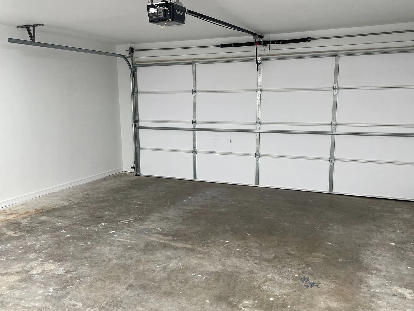 Fully renovated 3 bed/2 bath home — Photo 4