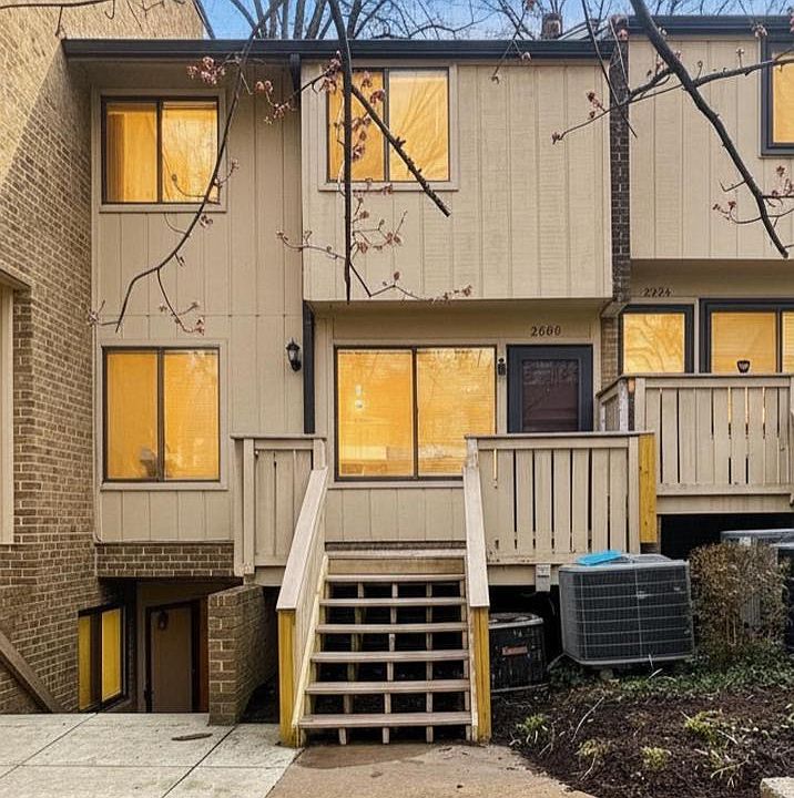 1st image of 2600 Glengyle Dr #118