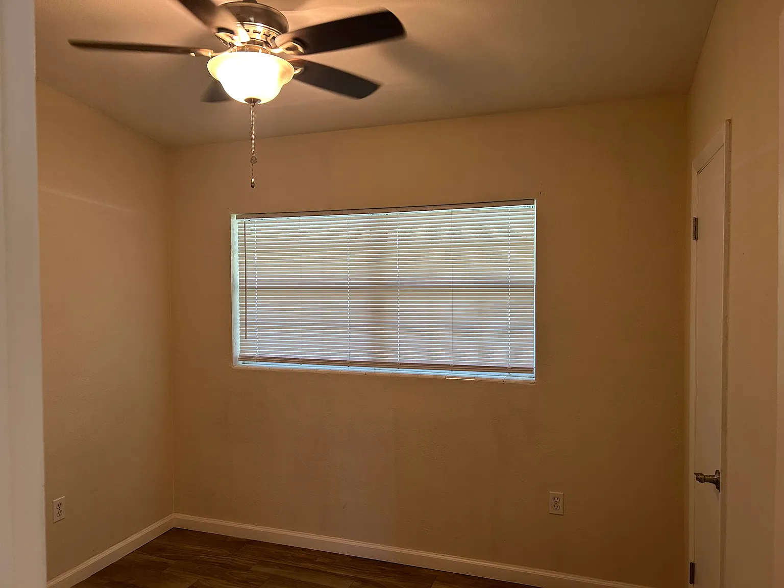 3 bed, 1317 sqft, $1,800 — Photo 4