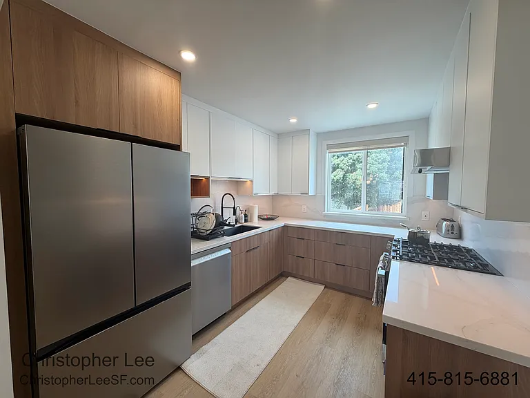 2559 47th Ave — Photo 2