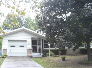 2216 S Maryland Ave, Springfield, MO 65807