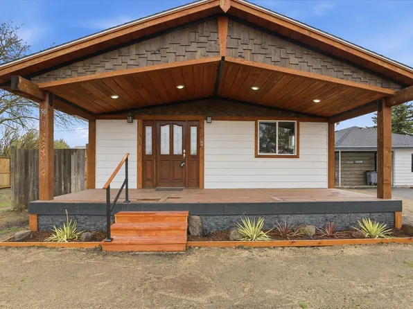 50 Sinclair St, Davenport, WA 99122