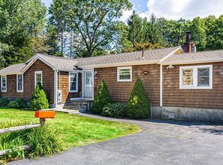 81 Cocasset St, Foxboro, MA 02035