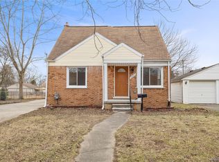 3832 Grindley Park St, Dearborn, MI 48124