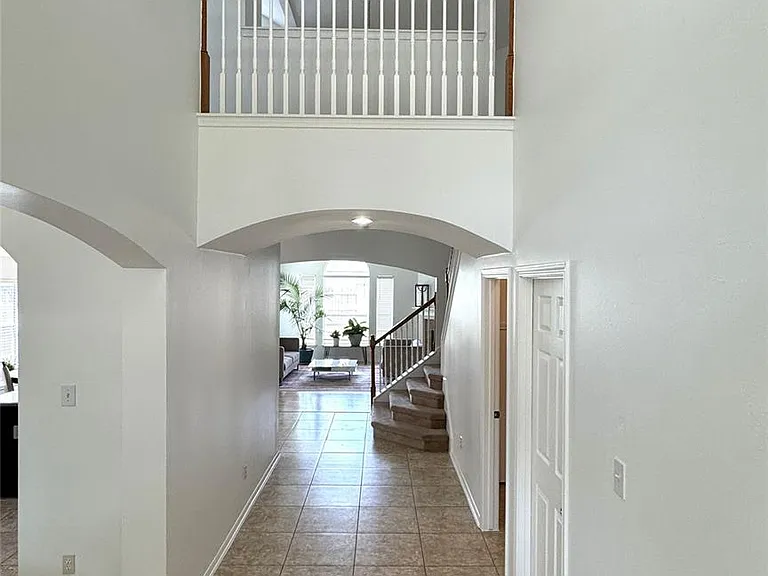 17630 Riata Springs Ln — Photo 5
