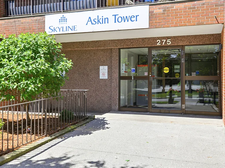 275 Askin Ave #605 — Photo 6