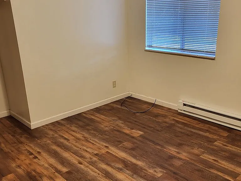 4483-4485 Campbell Dr SE — Photo 14