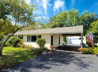 29 Ridgetop Rd, Wallingford, CT 06492