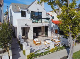 507 Carnation Ave, Corona Del Mar, CA 92625