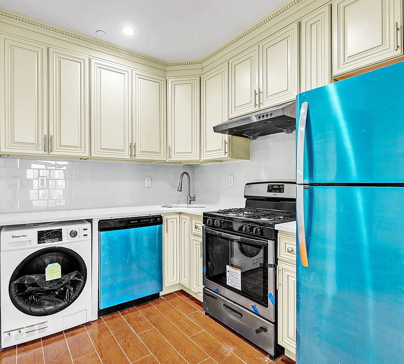 1st image of 2838 W 15th St APT 4B