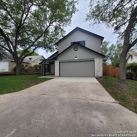 3 bed, 2.5 bath, 1732 sqft, $1,900 — Photo 3