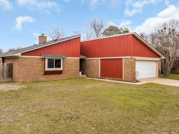 2407 Woodleaf Ct, Ardmore, OK 73401