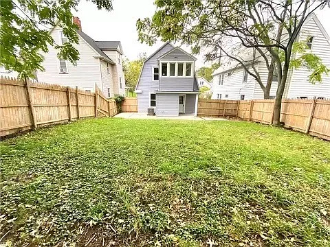 1483 Hopkins Ave — Photo 24