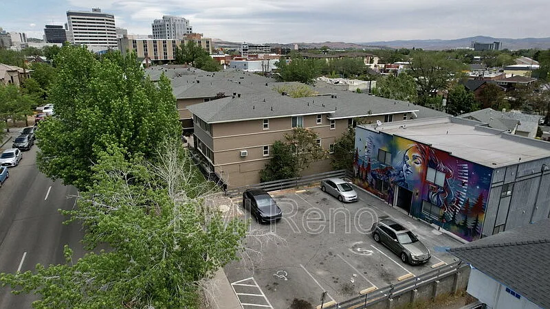 Building Photo - 778 Forest St #4