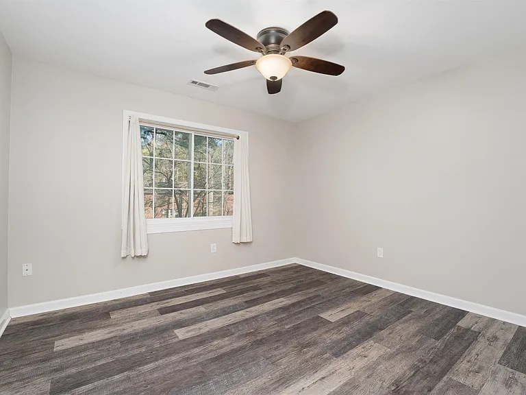 2087 Montreat Cir #2087 — Photo 21