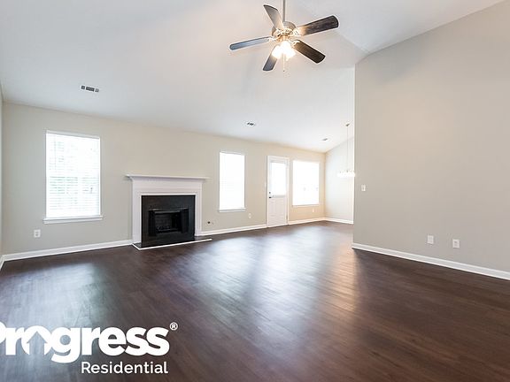 3rd image of 533 Wyntuck Dr