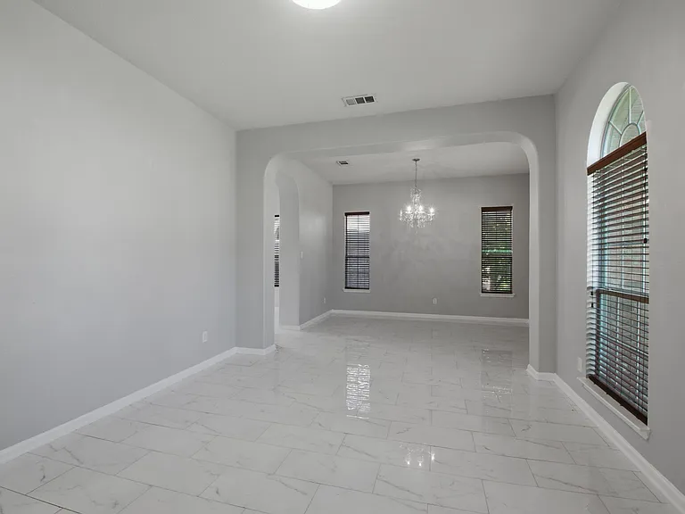 9309 Stonewood Dr — Photo 21